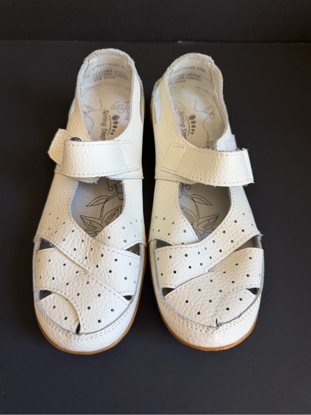White  Leather Mary Jane Sandals